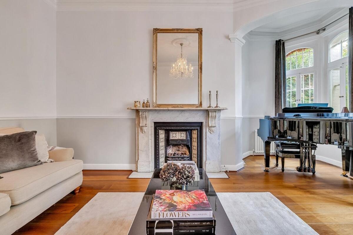 Апартаменты Luxury Kensington Flat - Private Garden - Tube 4 Min Walk Лондон Экстерьер фото