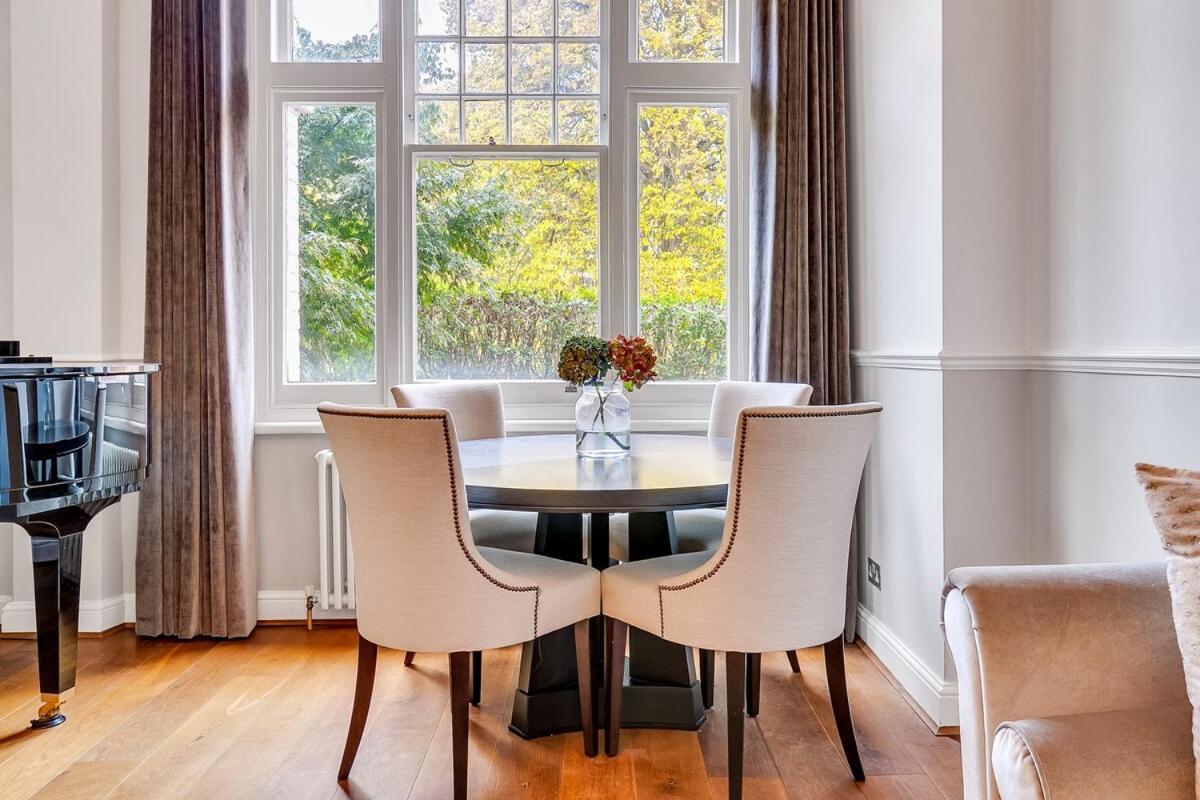 Апартаменты Luxury Kensington Flat - Private Garden - Tube 4 Min Walk Лондон Экстерьер фото